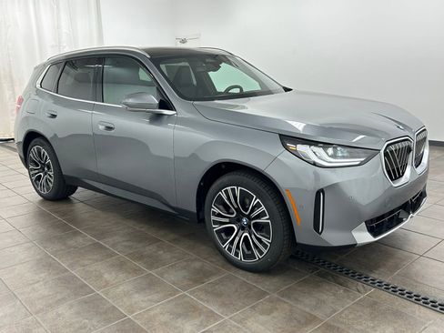 Used 2025 BMW X3 xDrive30 w/ Premium Package AWD/4WD image 6