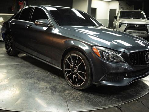 Used 2015 Mercedes-Benz C 300 4MATIC Sedan image 5
