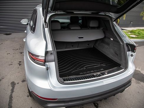 Certified 2023 Porsche Cayenne image 23