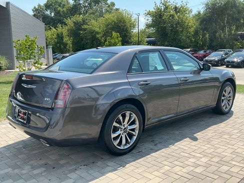 Used 2014 Chrysler 300 S AWD/4WD image 5