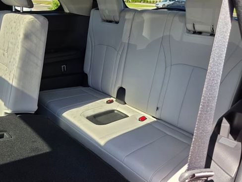 New 2026 INFINITI QX60 Luxe w/ Cargo Package FWD image 13