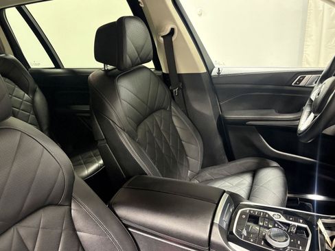 Used 2023 BMW X7 xDrive40i w/ Executive Package AWD/4WD image 36