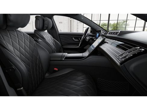 New 2026 Mercedes-Benz S 580 4MATIC Sedan image 4