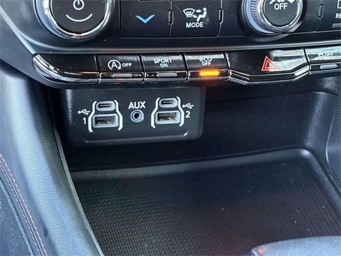 Used 2023 Dodge Durango GT image 17