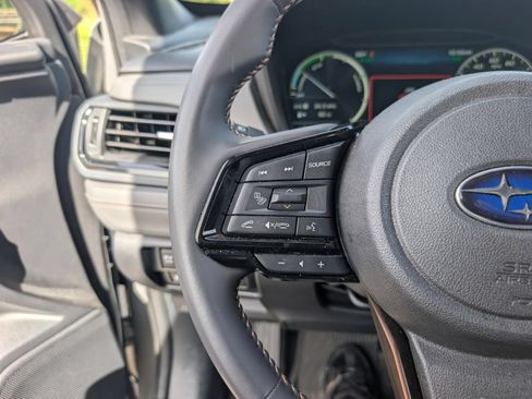 Used 2025 Subaru Forester Sport AWD/4WD image 27