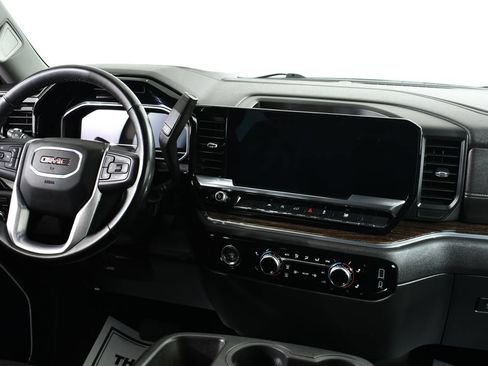 Used 2023 GMC Sierra 1500 Elevation AWD/4WD image 8