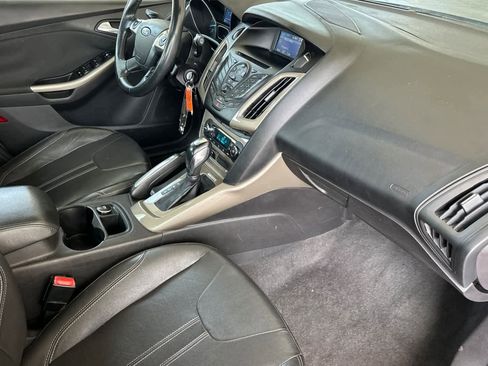 Used 2012 Ford Focus SEL FWD image 16