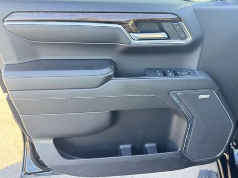 Used 2024 GMC Sierra 1500 Elevation w/ Elevation Premium Package image 10