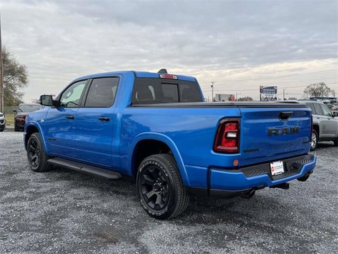 New 2026 RAM 1500 4x4 Crew Cab image 22