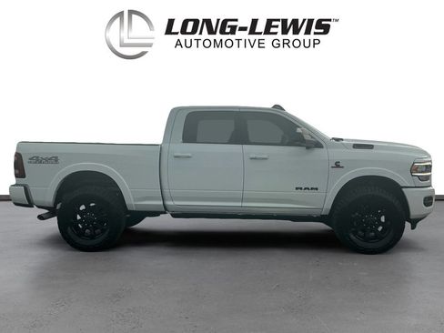 Used 2021 RAM 2500 Laramie AWD/4WD image 8