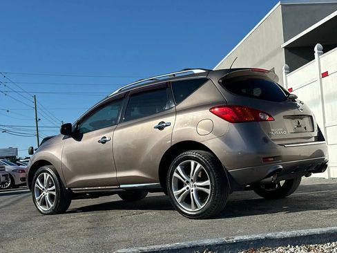Used 2010 Nissan Murano LE w/ Accessory Value Pkg image 4