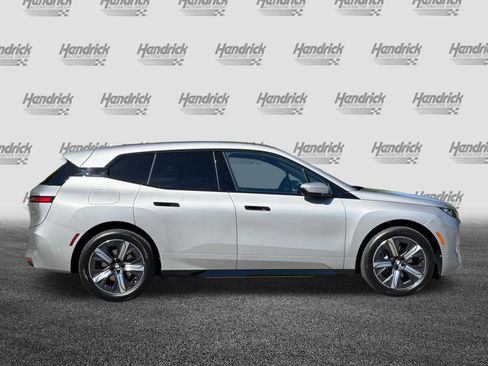 Used 2026 BMW iX xDrive45 w/ Premium Package AWD/4WD image 3