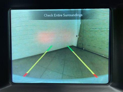 Certified 2022 Dodge Charger R/T w/ Blacktop Package image 17