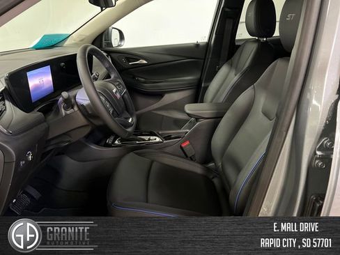 New 2026 Buick Encore GX Sport Touring w/ Black Roof Package AWD/4WD image 9