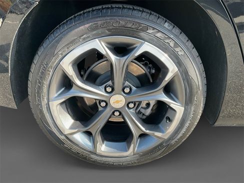 Used 2024 Chevrolet Malibu LT image 10