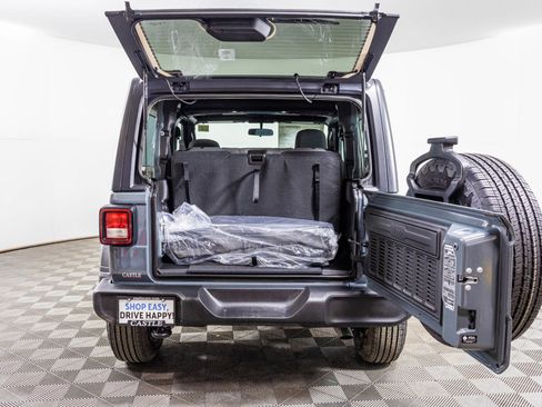 New 2026 Jeep Wrangler Sport image 31