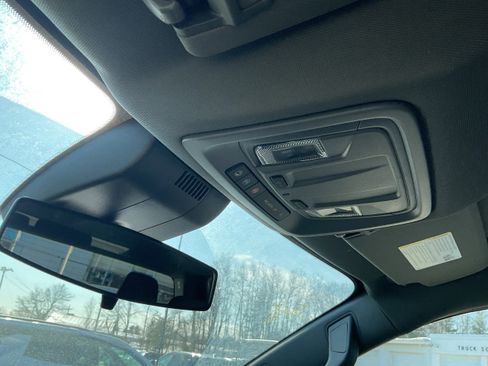 Certified 2025 Chevrolet Silverado 2500 LT w/ Convenience Package image 12