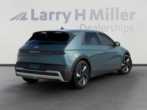 New 2026 Hyundai Ioniq 5 SEL RWD image 4