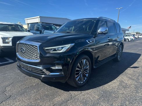 Used 2019 INFINITI QX80 Luxe w/ 22" Wheel Package image 1