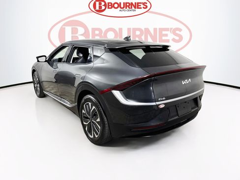 Used 2024 Kia EV6 Light AWD/4WD image 8
