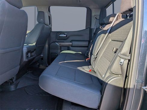 Used 2020 Chevrolet Silverado 1500 RST image 13