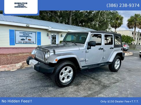 Used 2015 Jeep Wrangler Unlimited Sahara image 1