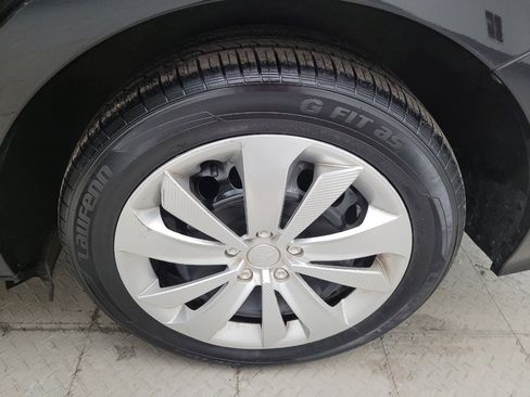 Used 2023 Subaru Impreza 2.0i image 31