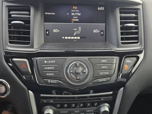 Used 2020 Nissan Pathfinder S AWD/4WD image 42