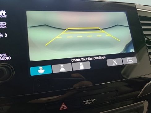 Used 2019 Honda Pilot Touring image 5