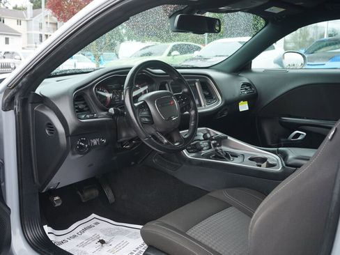 Used 2022 Dodge Challenger SXT w/ Blacktop Package image 11