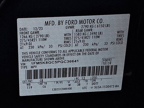 Used 2023 Ford Explorer ST w/ Equipment Group 401A image 27