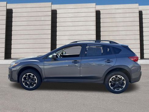 Used 2021 Subaru Crosstrek 2.0i AWD/4WD image 2