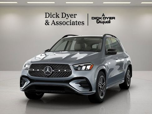 Used 2025 Mercedes-Benz GLE 350 4MATIC image 31