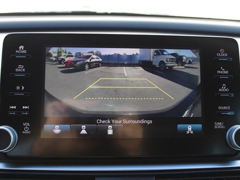Used 2018 Honda Accord EX image 33
