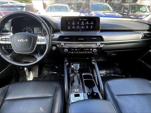 Used 2022 Kia Telluride S AWD/4WD image 16