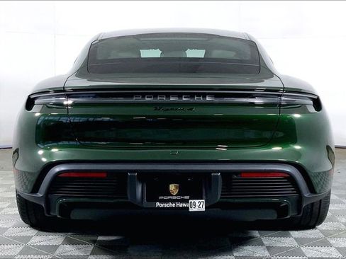 Used 2025 Porsche Taycan image 10
