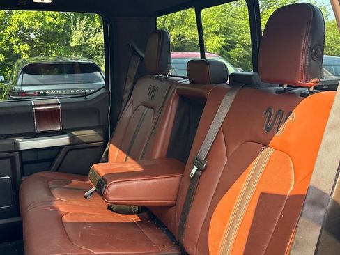 Used 2018 Ford F150 King Ranch w/ Equipment Group 601A Luxury AWD/4WD image 14