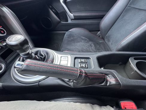 Used 2017 Subaru BRZ Limited w/ Performance Package RWD image 36