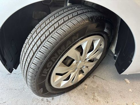 Used 2022 Hyundai Accent SE FWD image 26