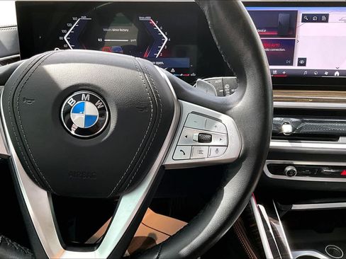 Used 2024 BMW X7 xDrive40i w/ Executive Package AWD/4WD image 25