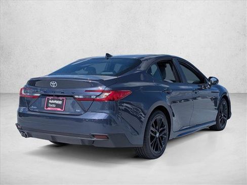 New 2026 Toyota Camry SE image 2