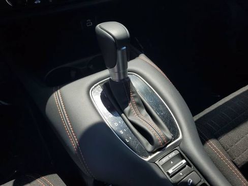 Certified 2025 Honda HR-V Sport image 24