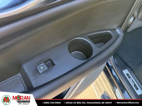 Used 2019 Cadillac Escalade Premium Luxury AWD/4WD image 28