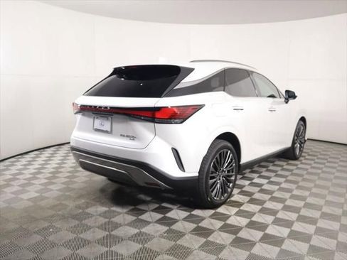 New 2026 Lexus RX 450h AWD image 5