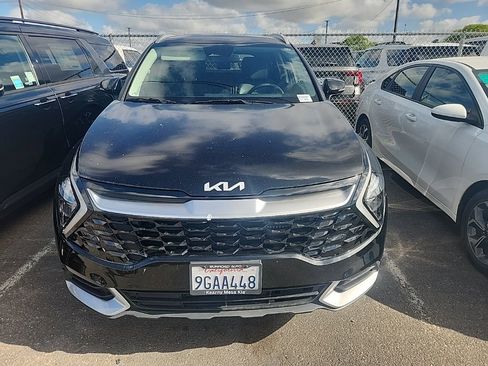 Certified 2023 Kia Sportage EX image 2