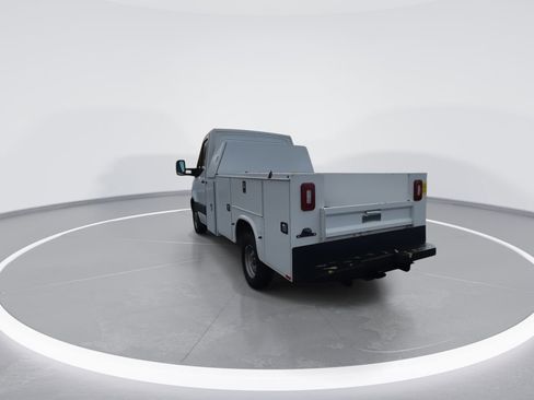 Used 2023 Mercedes-Benz Sprinter 3500 w/ Acoustic Package image 15