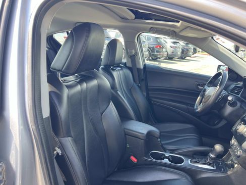 Used 2019 Acura ILX image 29