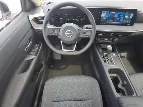 New 2026 Nissan Kicks SV w/ SV Premium Package AWD/4WD image 3