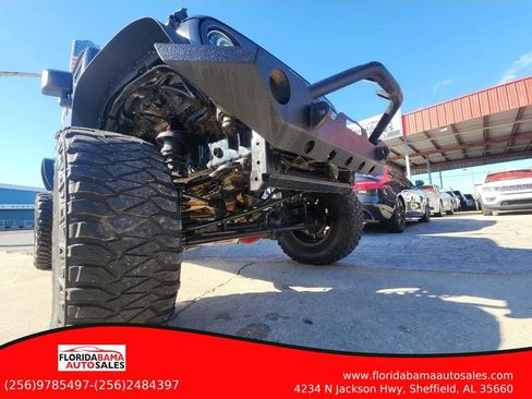 Used 2018 Jeep Wrangler Sport AWD/4WD image 17