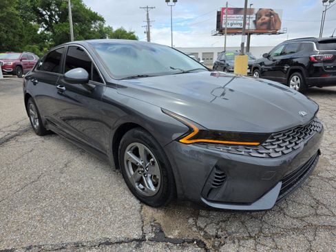 Used 2021 Kia K5 LXS FWD image 3